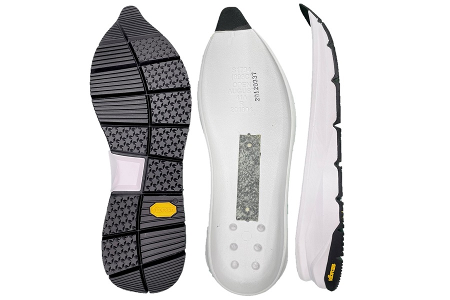 あなたが現在見ているのは CH Vibram 893C Augsut MEGAGRIP